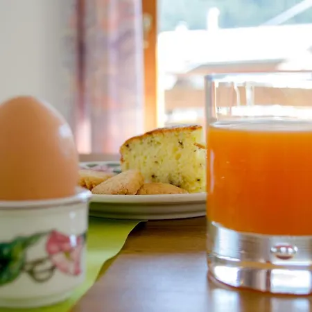 Meuble Rosalpina 3* Isolaccia